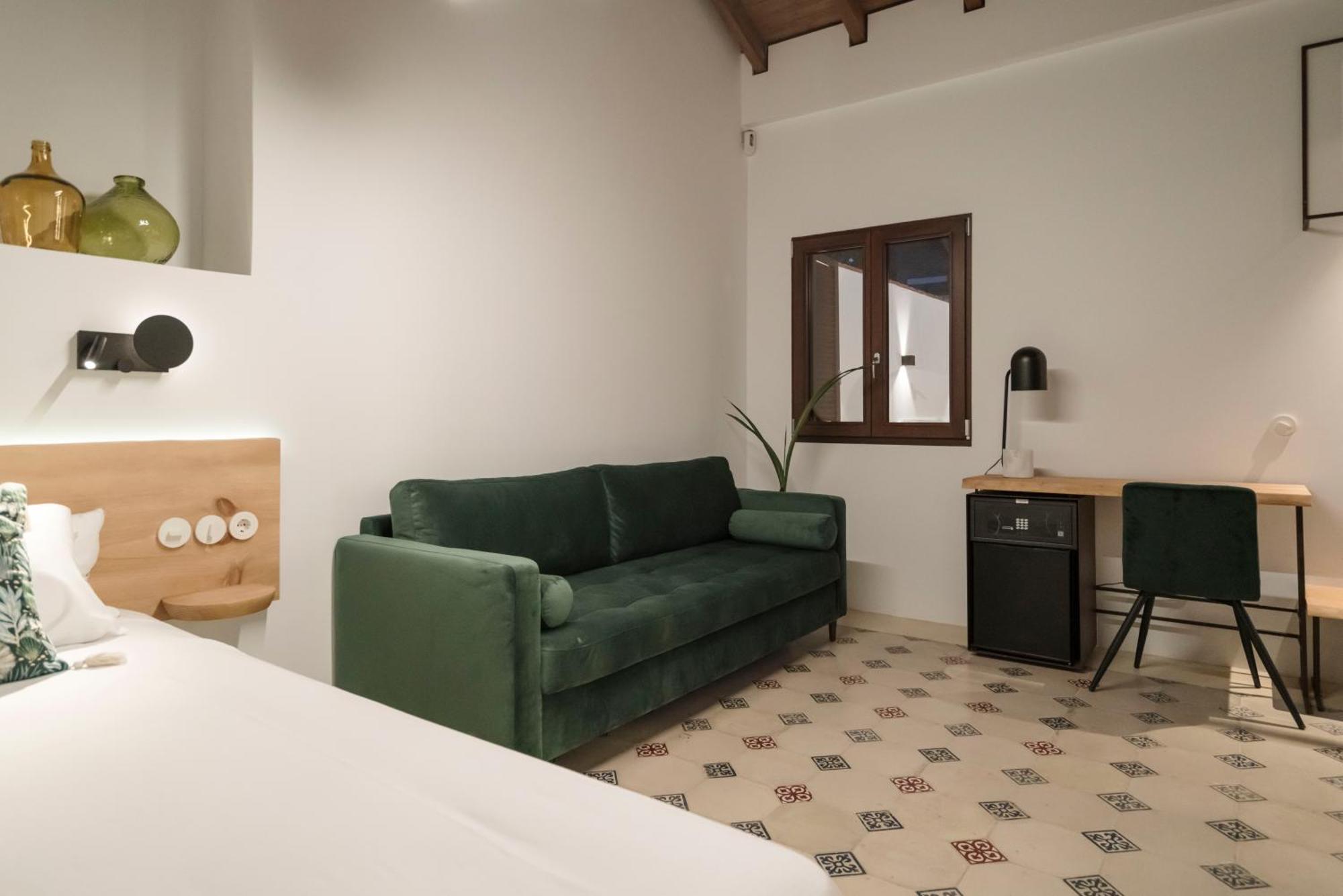 Hotel La Moderna *