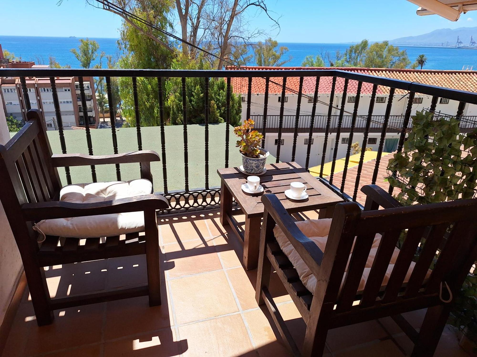 El Balneario And Views, Y Terraza