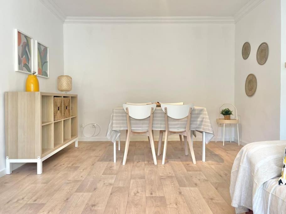3 Habitaciones, Terraza Y A 200 Metros De La Playa Appartamento