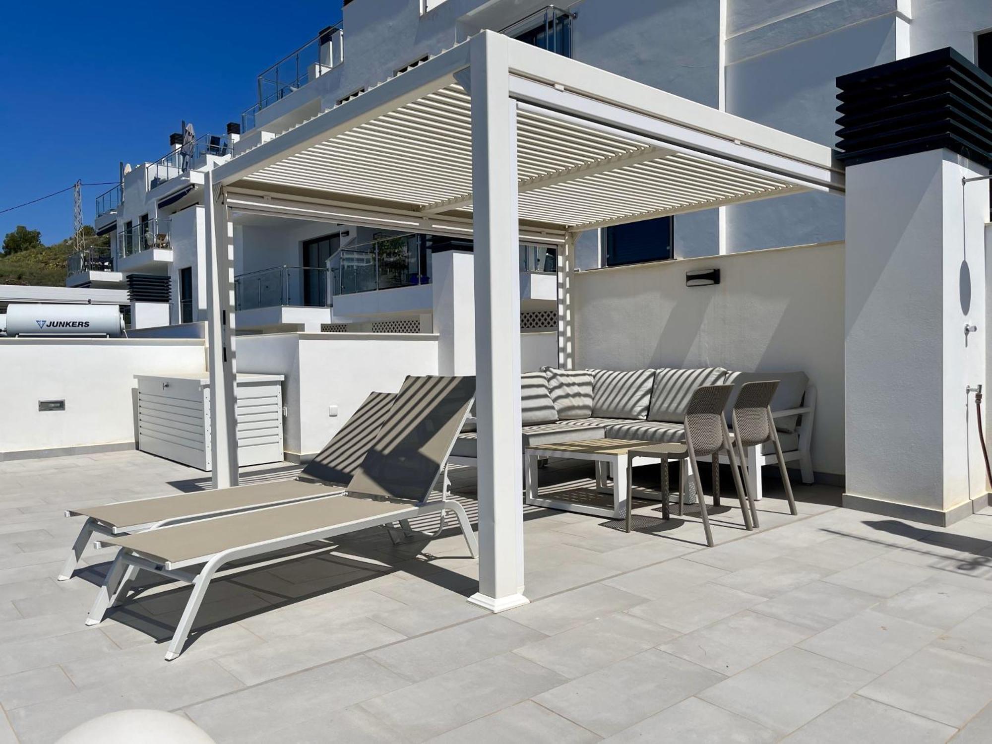 Balcon Del Mar 43 Apto 123 *