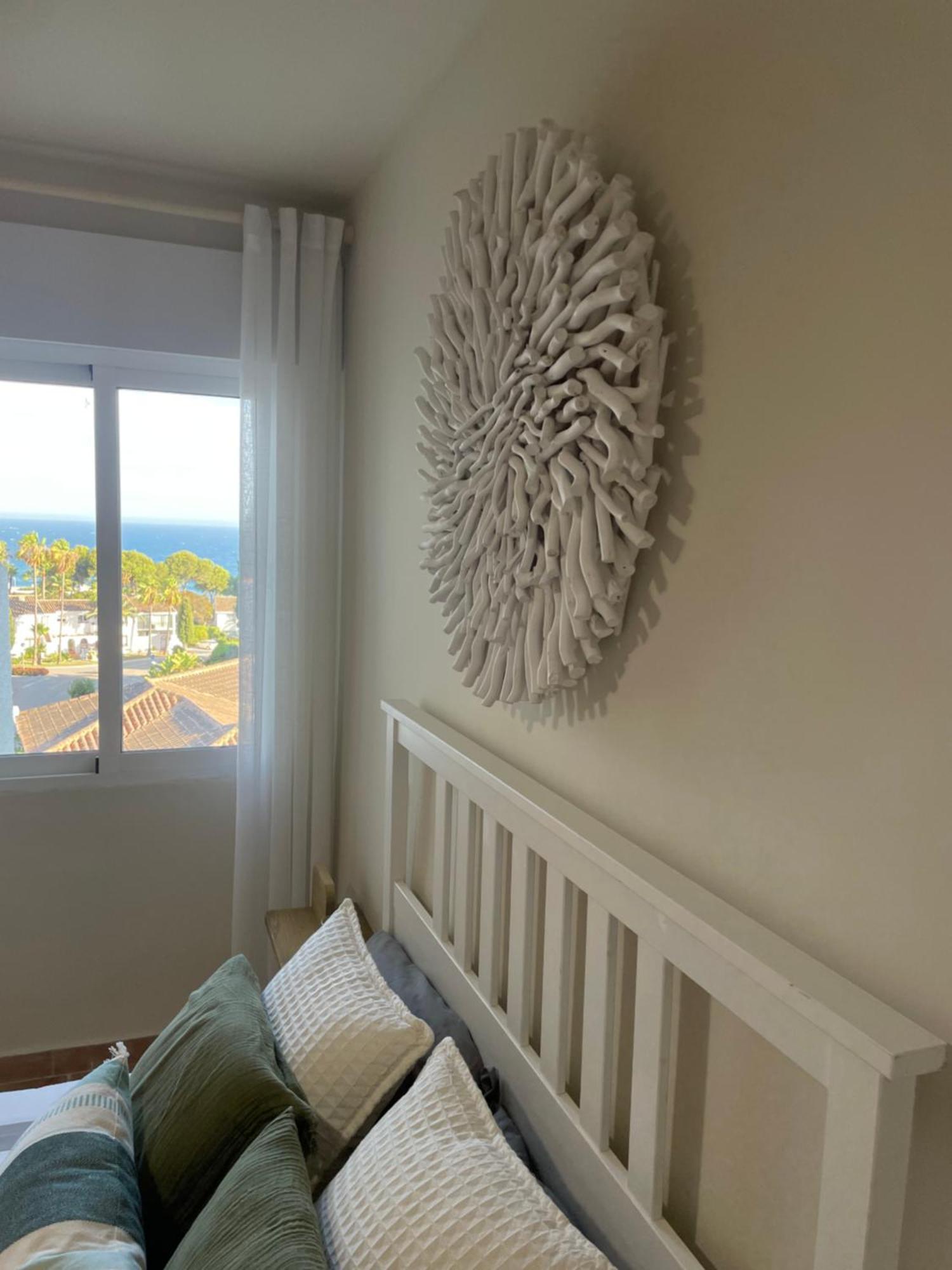 Apartamento Atico Con Dos Terrazas Con Estupendas Vistas Del Mar