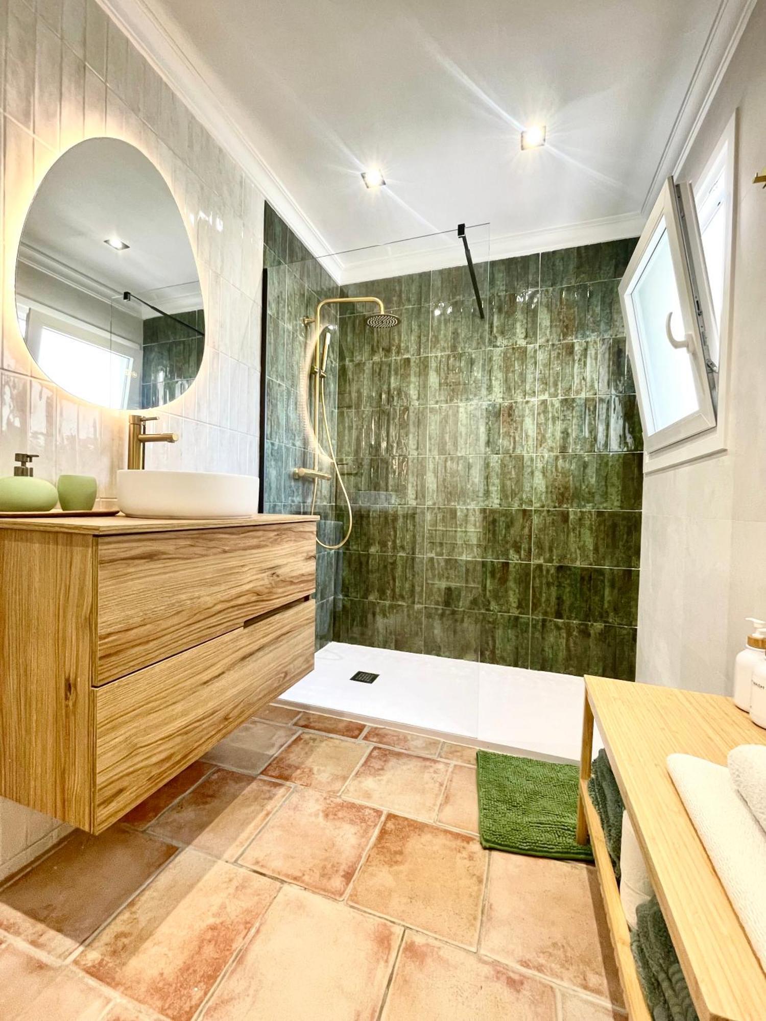 Apartamento Atico Con Dos Terrazas Con Estupendas Vistas Del Mar