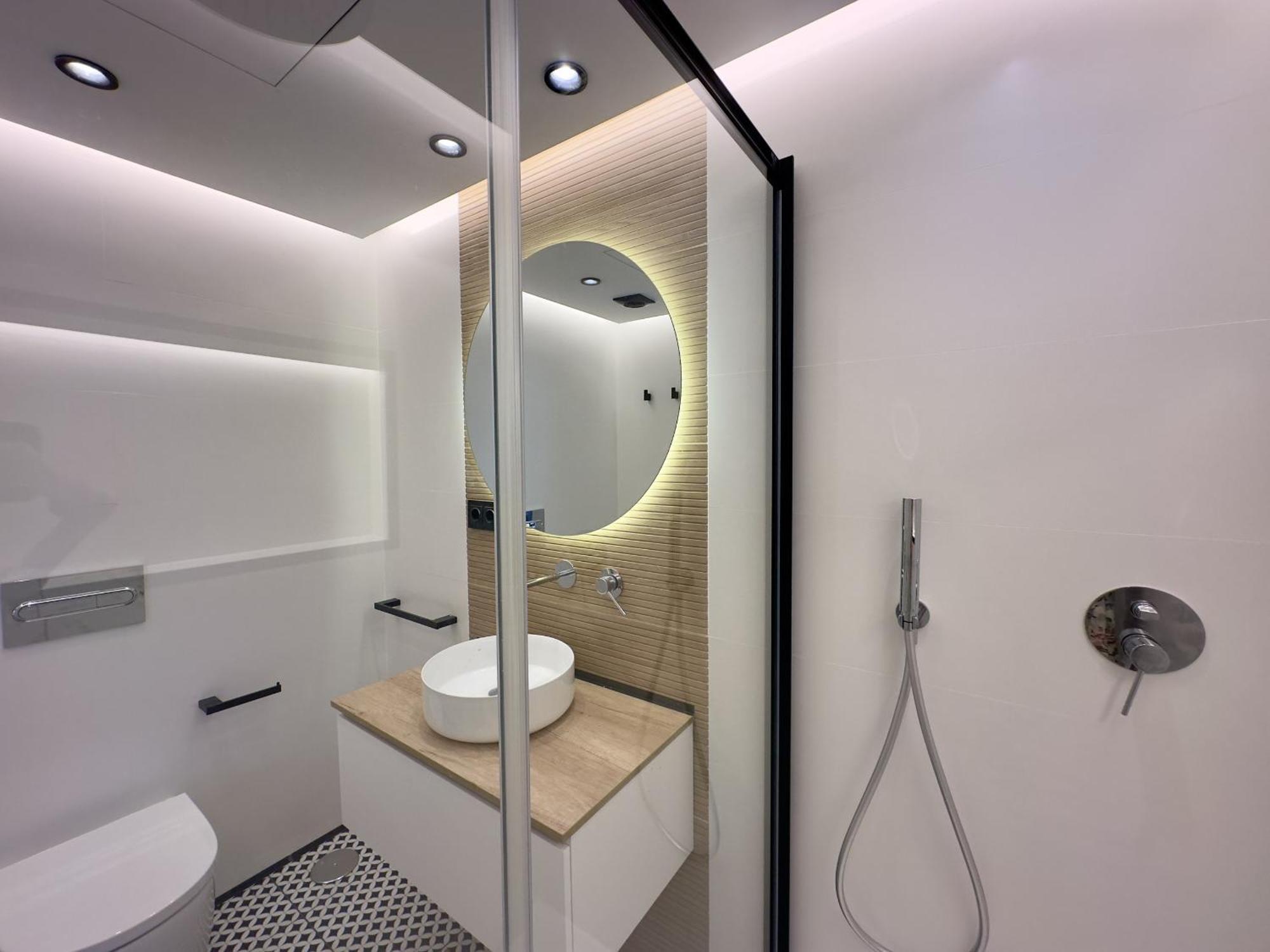 Irreverents Apartment