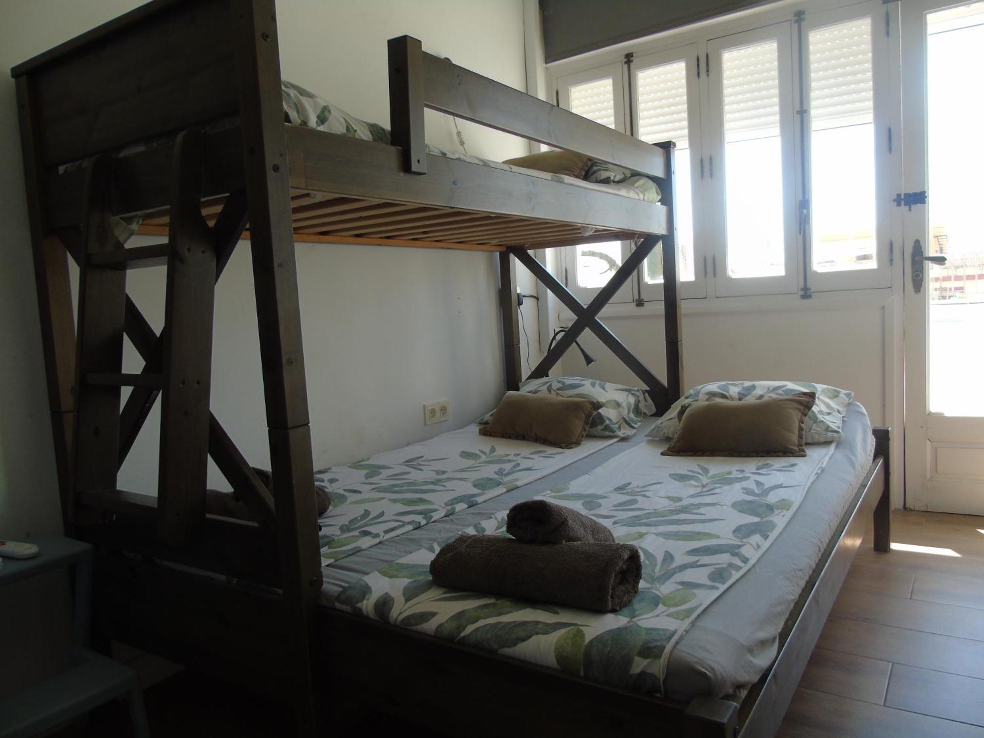 Penthouse Alvarez *