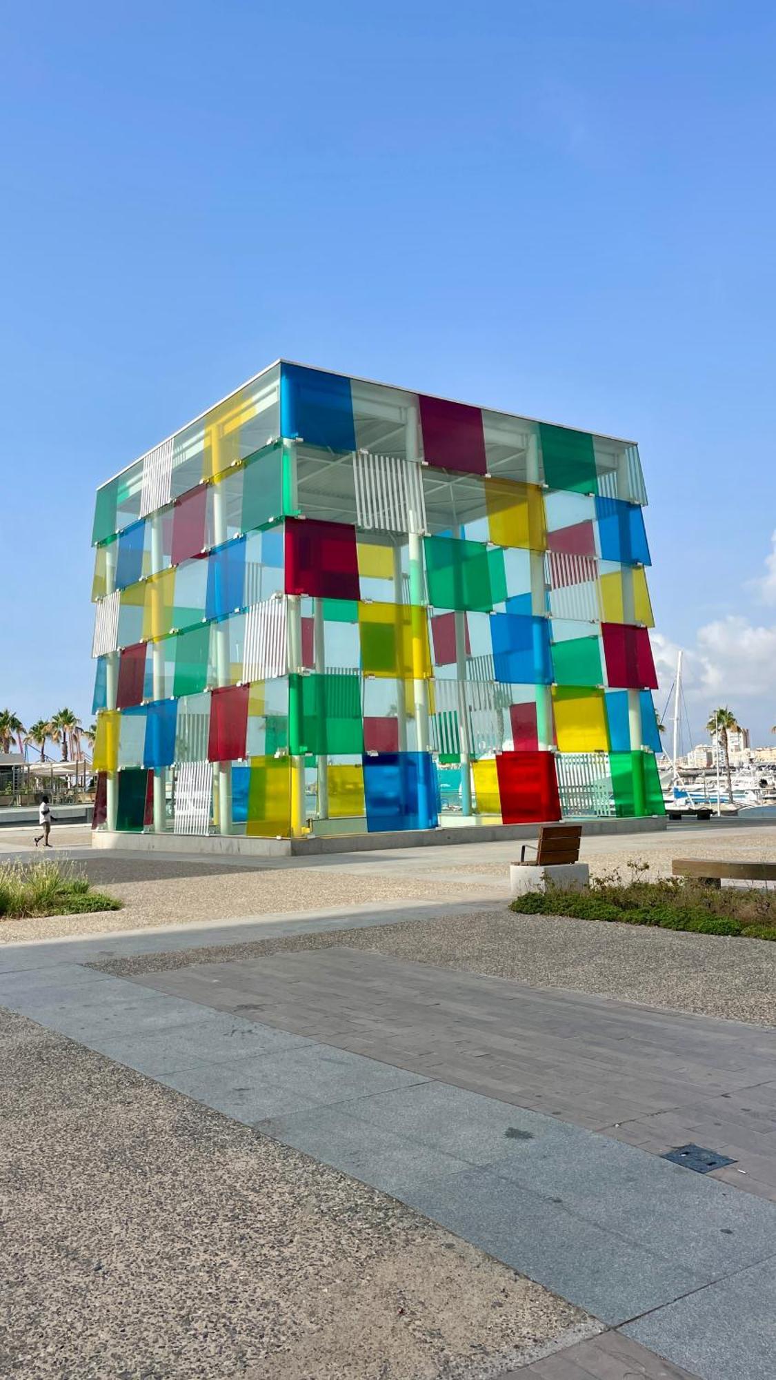 El Beso Del Mar * Málaga
