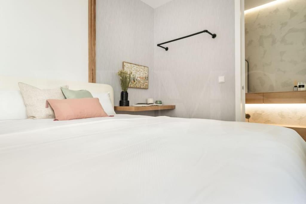 Lejlighed Sophisticated & Private Terrace - Center By Rems