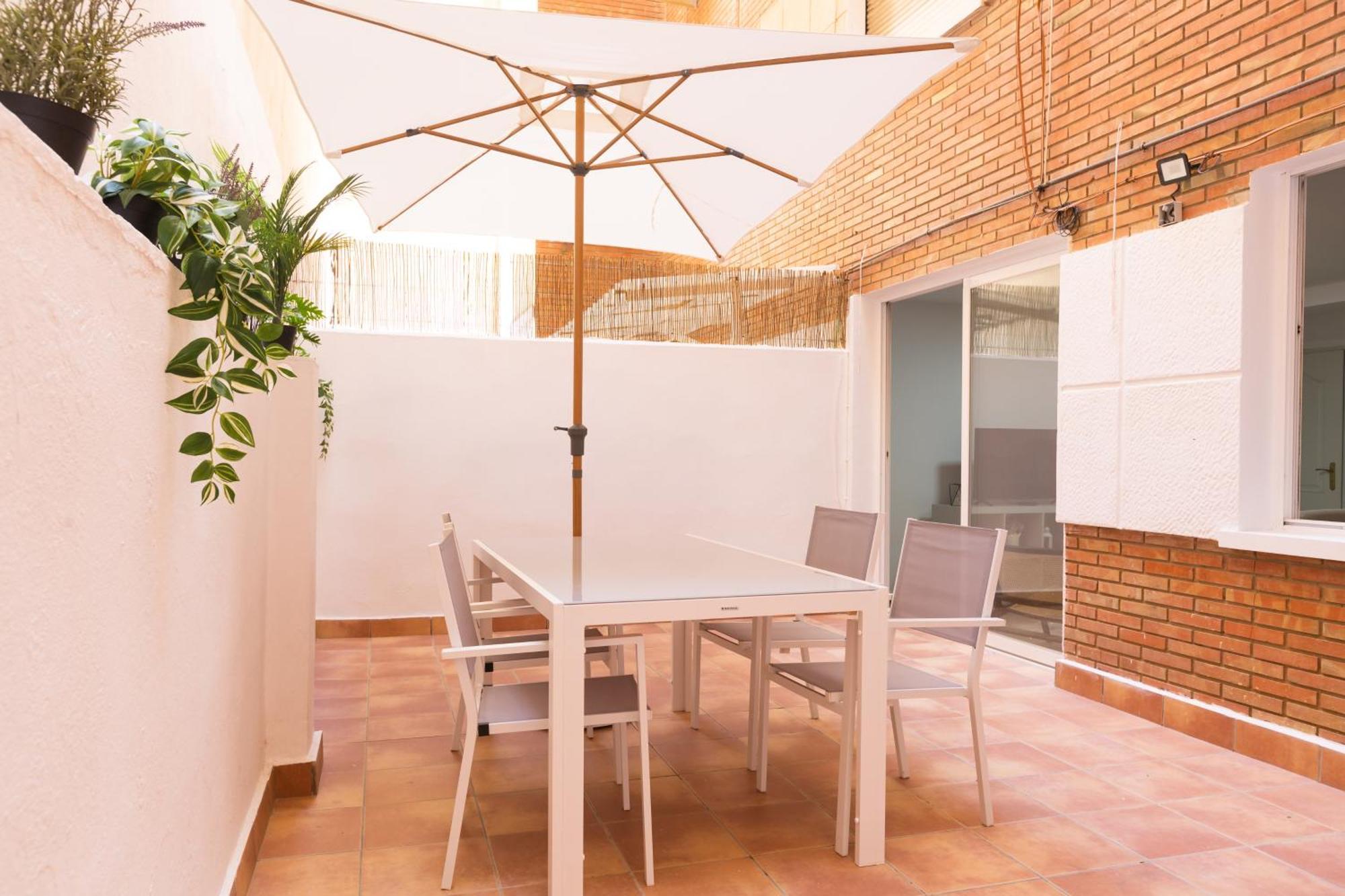 Apartment Charming Malagas Moon
