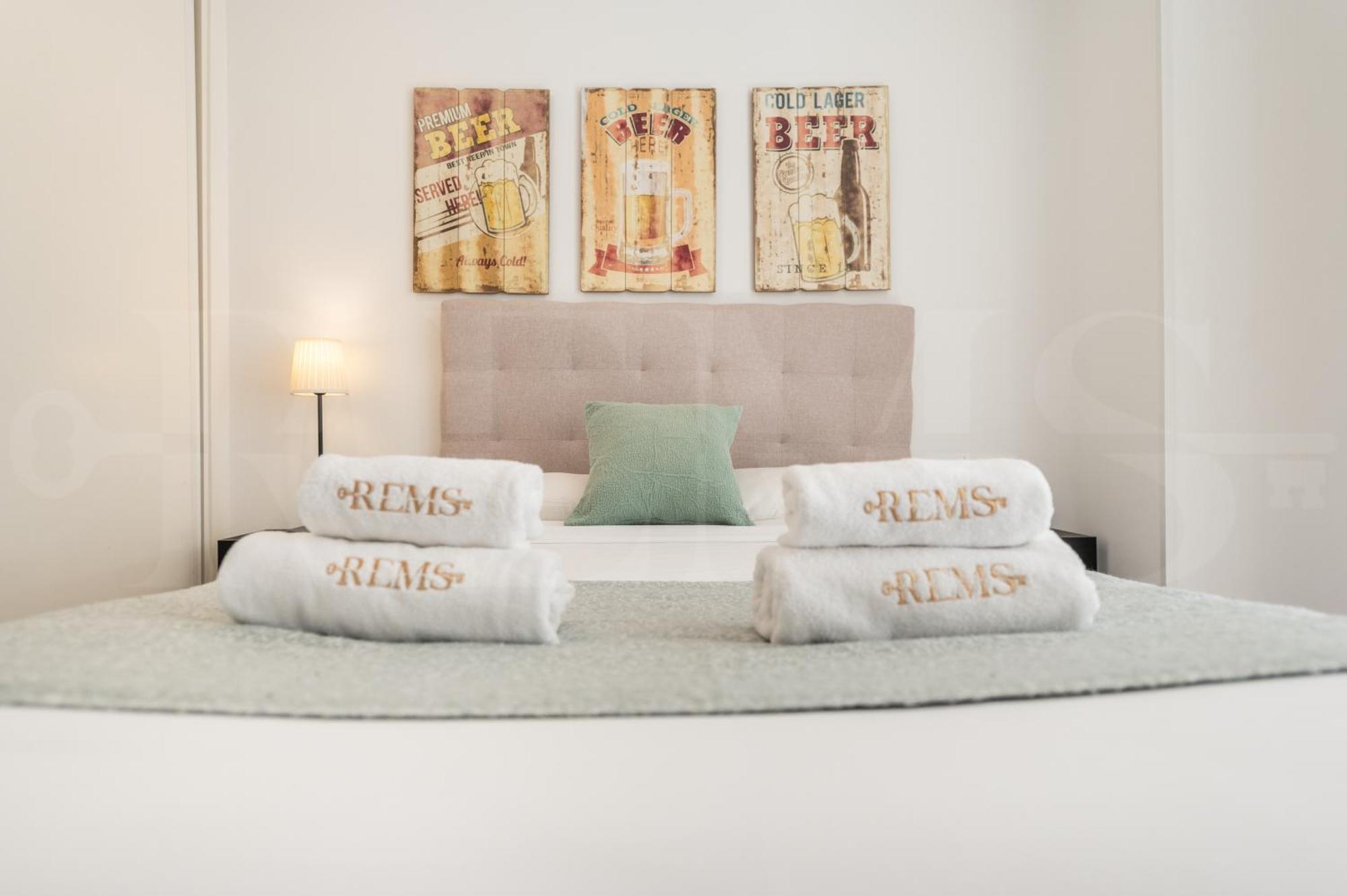 Minimalist In The Heart Of By Rems Lägenhet Málaga