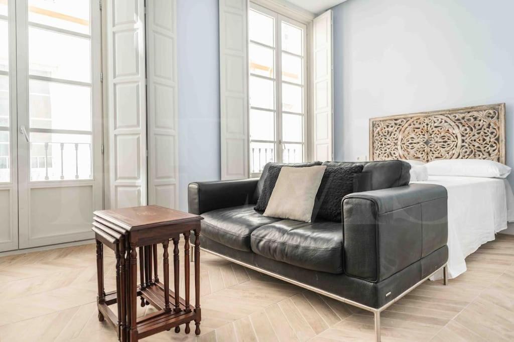 Classic Near Plaza De La Merced By Rems Apartment *