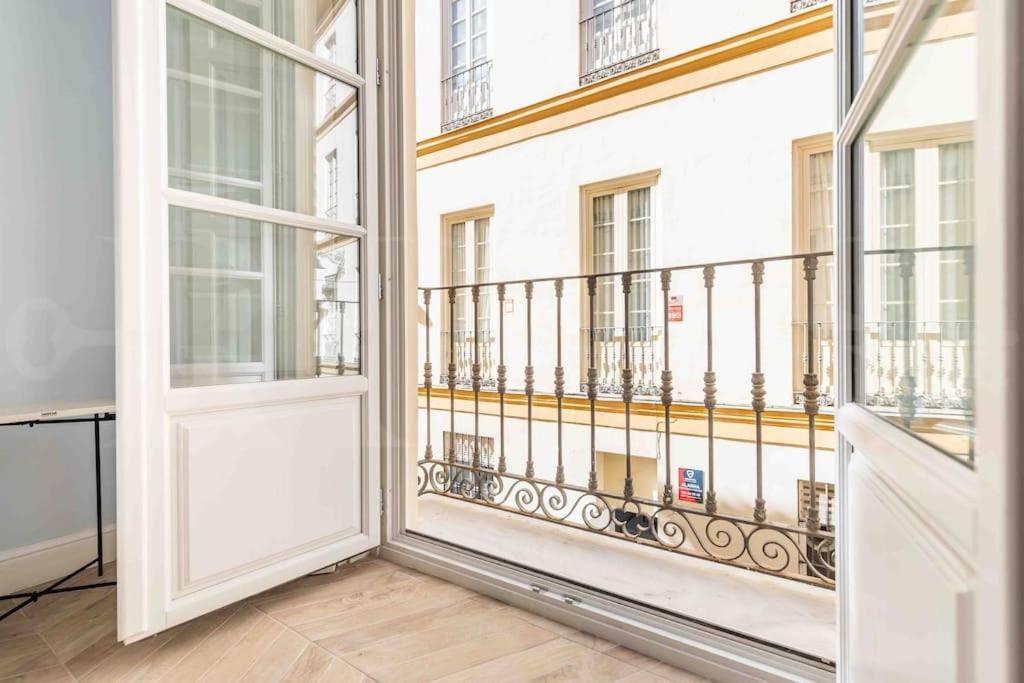 Classic Near Plaza De La Merced By Rems Apartment *