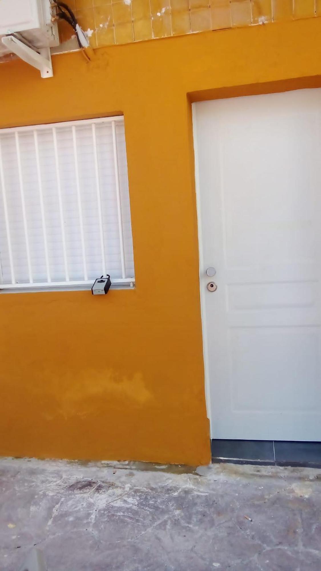 Estudio Encantador Cerca Del Carrefour Rosaleda 1 Apartamento *