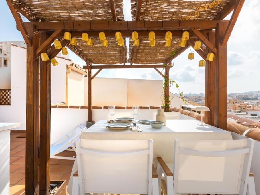 Apartamento Terraza De Carreteria Málaga