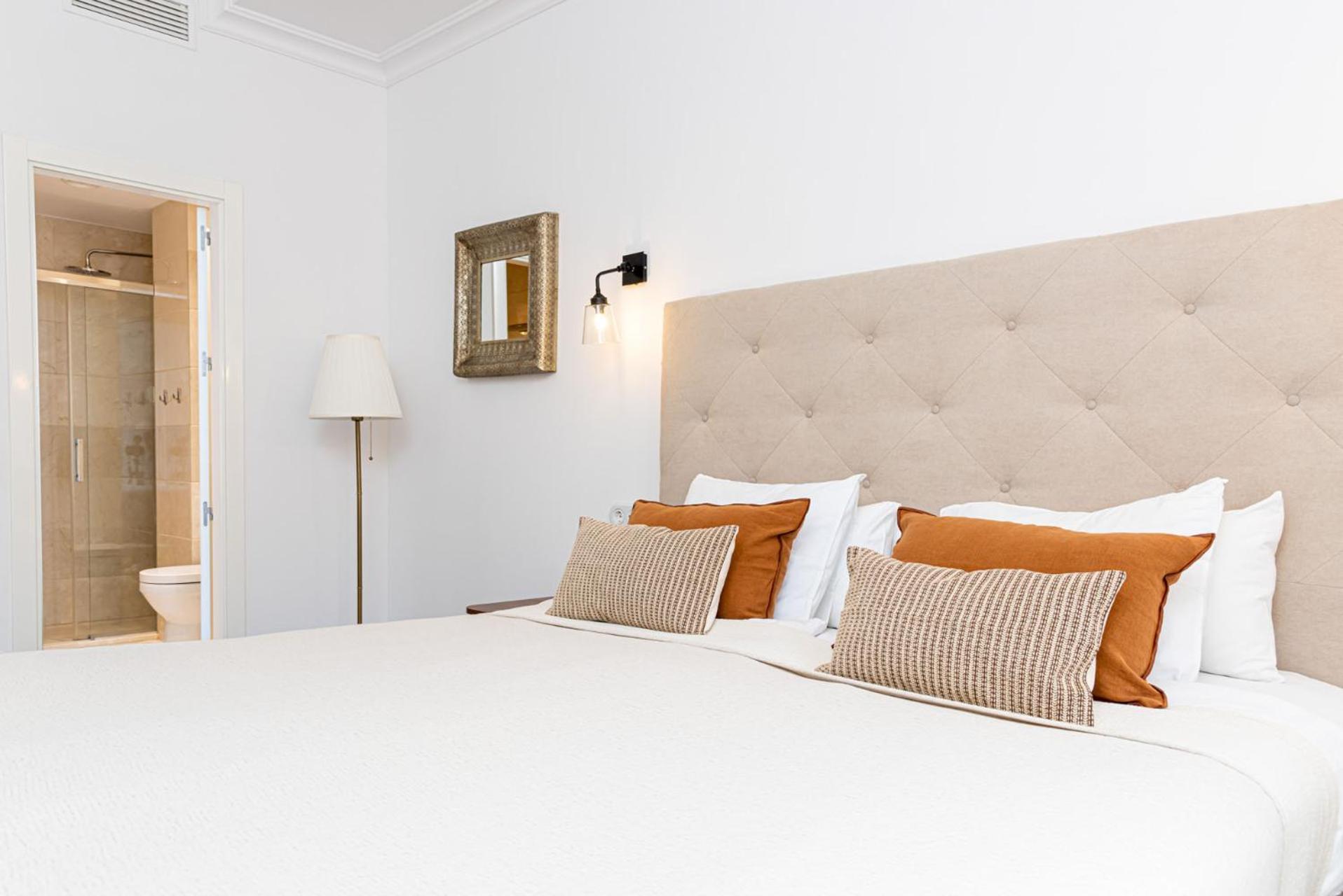 Apartamento Sebastian Souviron In By Solaga Homes Málaga