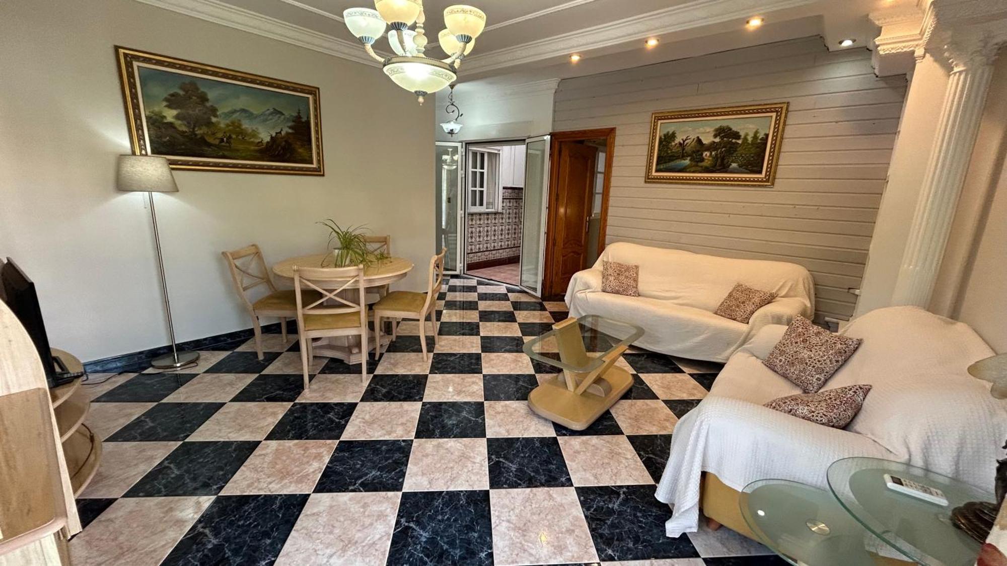Appartement Piso En Arenas De Velez