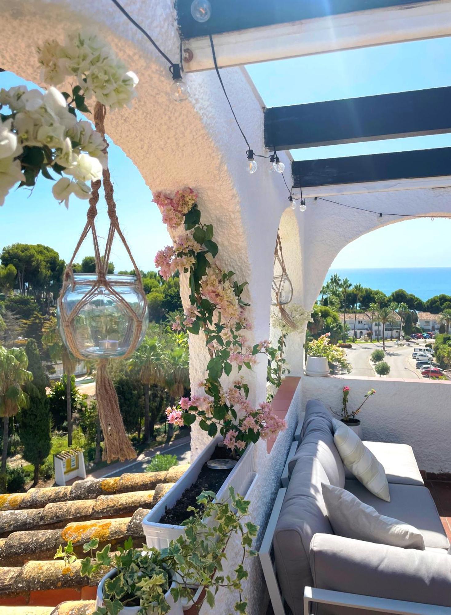 Apartamento Atico Con Dos Terrazas Con Estupendas Vistas Del Mar