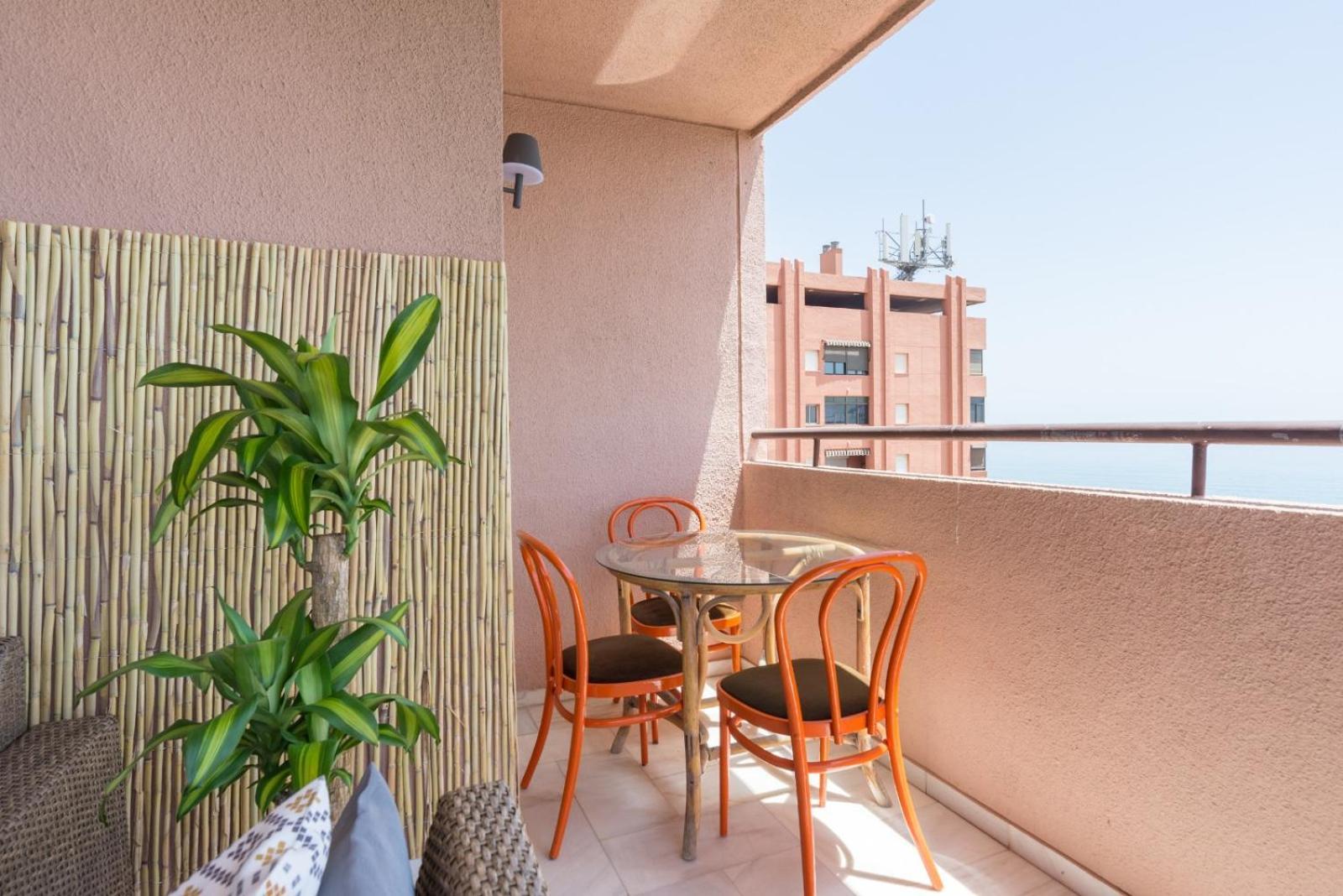 Appartamento Mg - Ocean Views In With Parking Included Málaga
