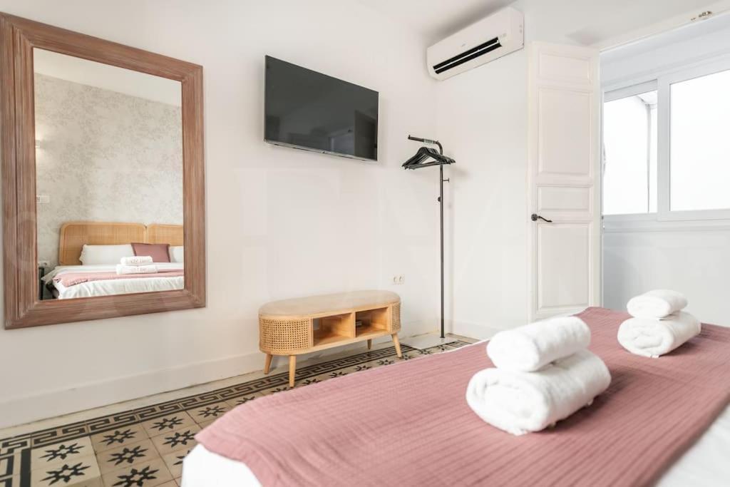 Apartamento Sophisticated With Terrace By Rems Málaga
