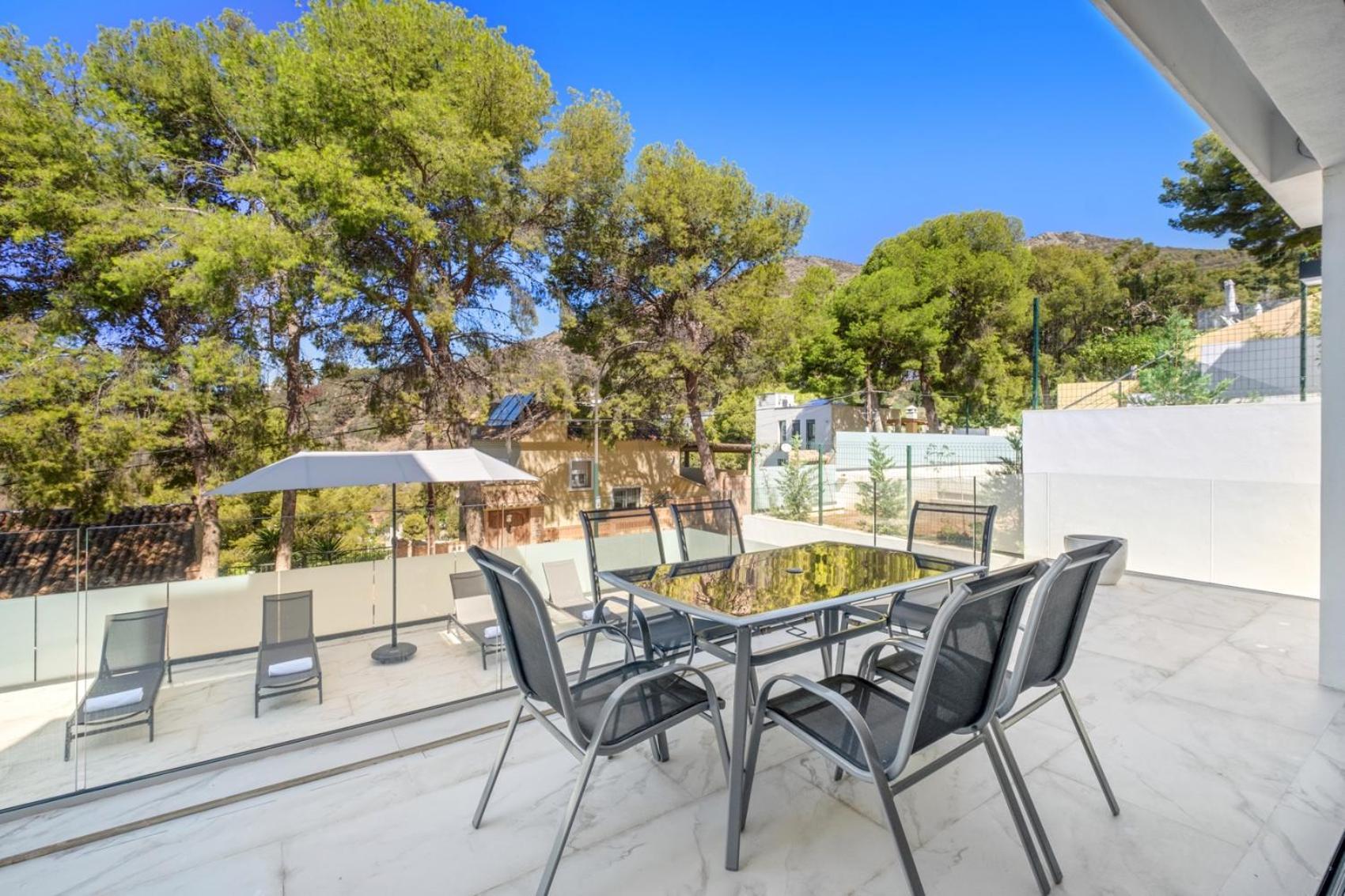 Pinares De San Anton, Malaga, With Sea, City And Mountain Views Málaga