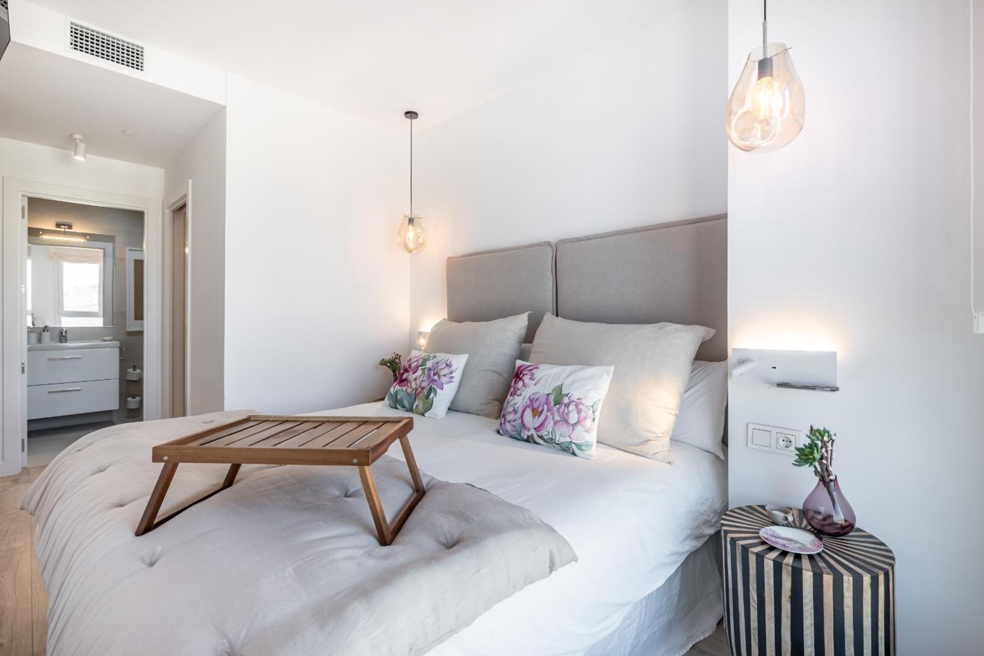 Skyline 8 Pool & Parking Free Apartamento