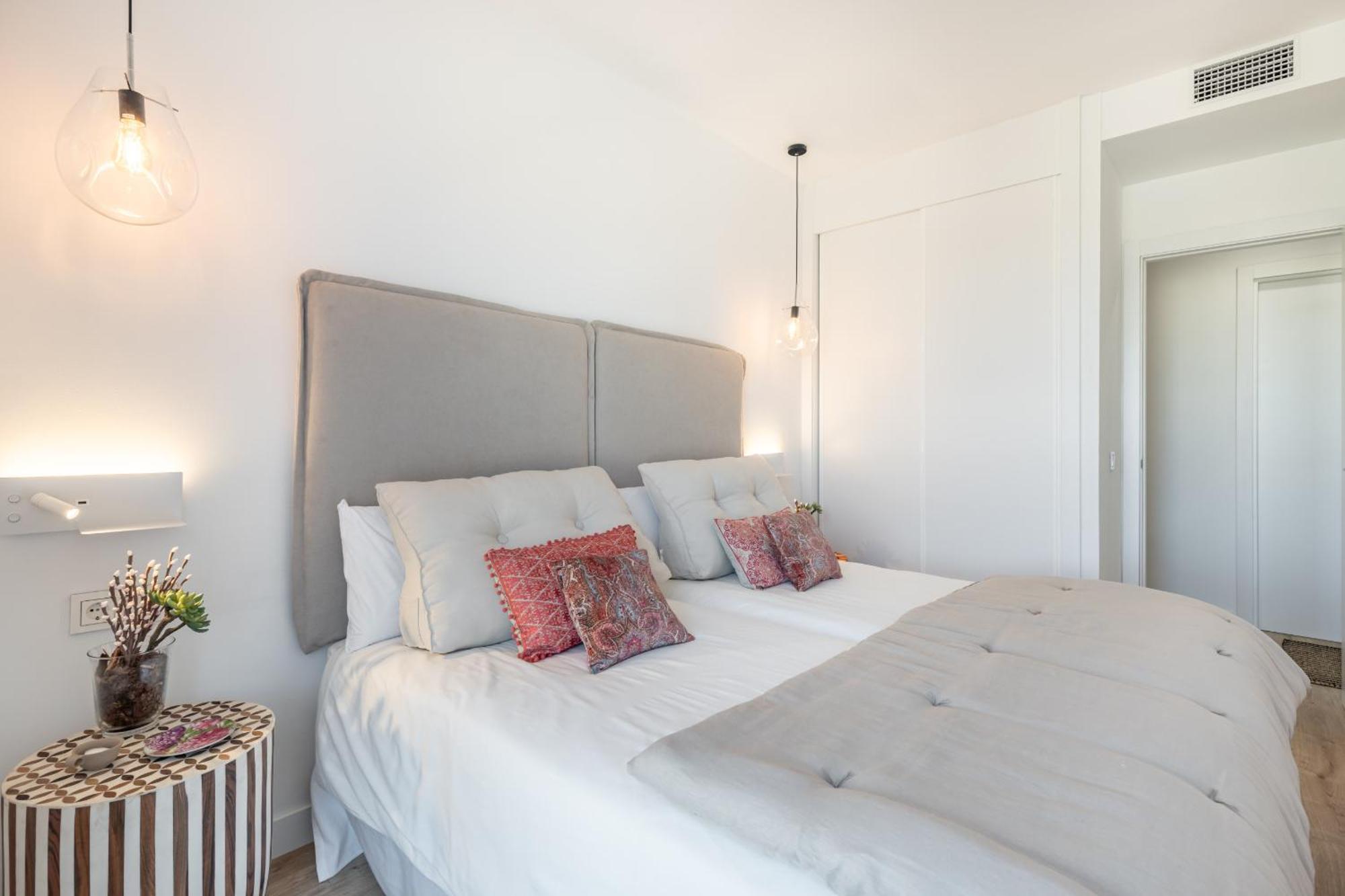 Apartamento Skyline 8 Pool & Parking Free *