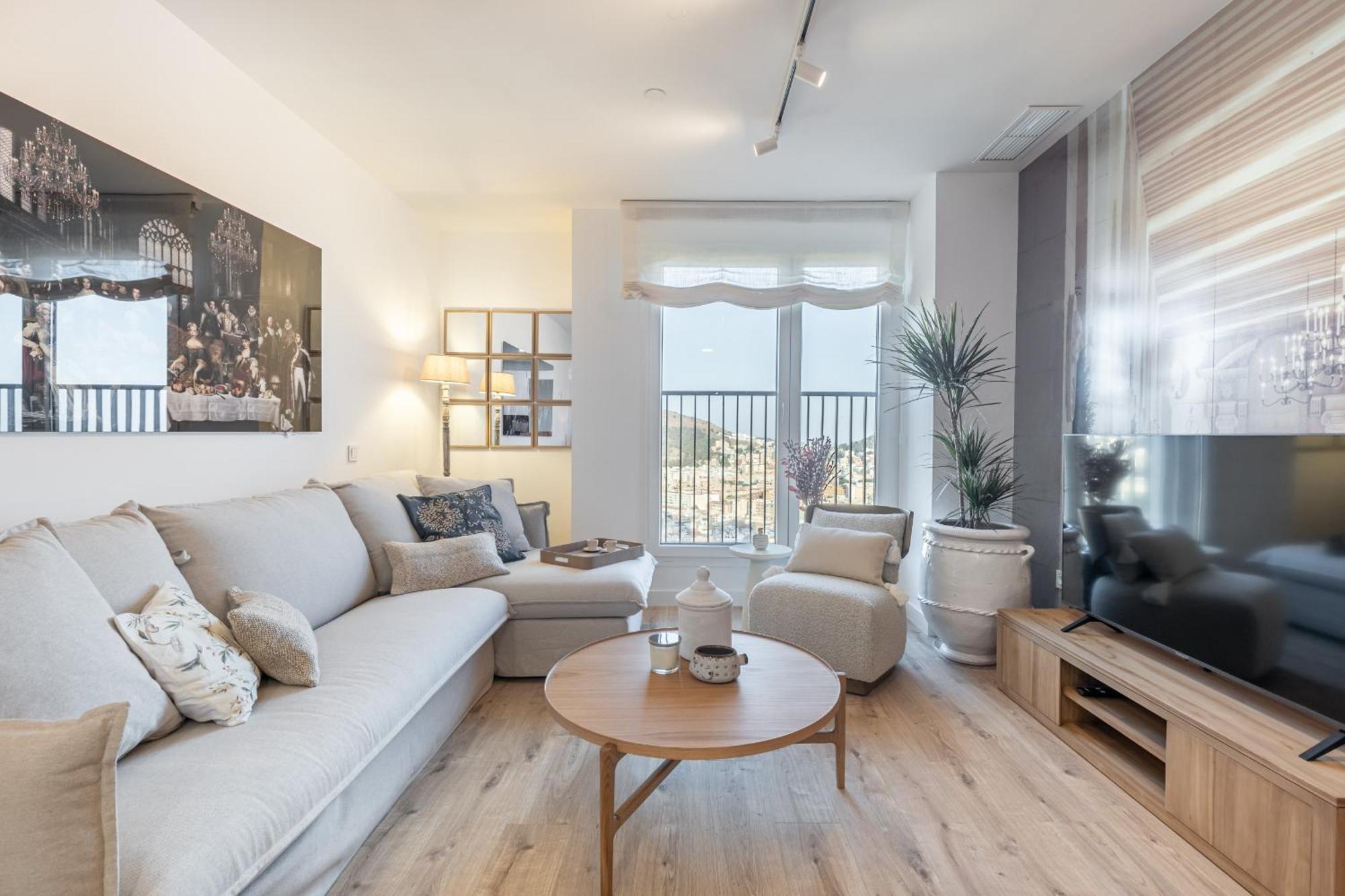 Skyline 8 Pool & Parking Free Apartamento