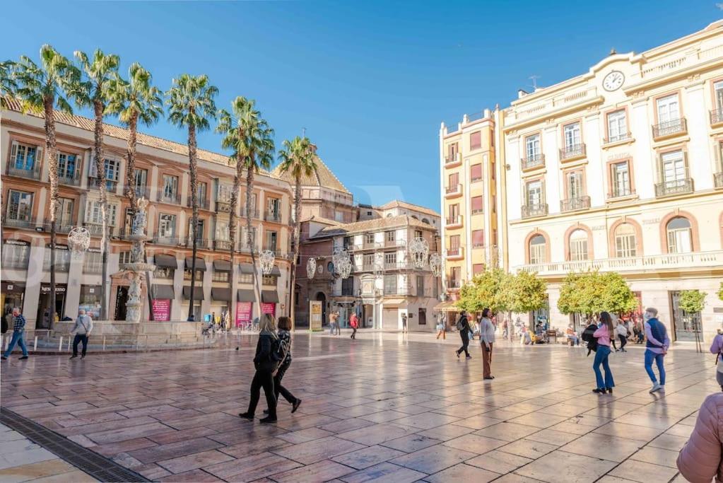 Historic Gem With Modern Comfort By Rems Lejlighed