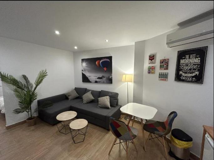Acogedor Picasso Leilighet