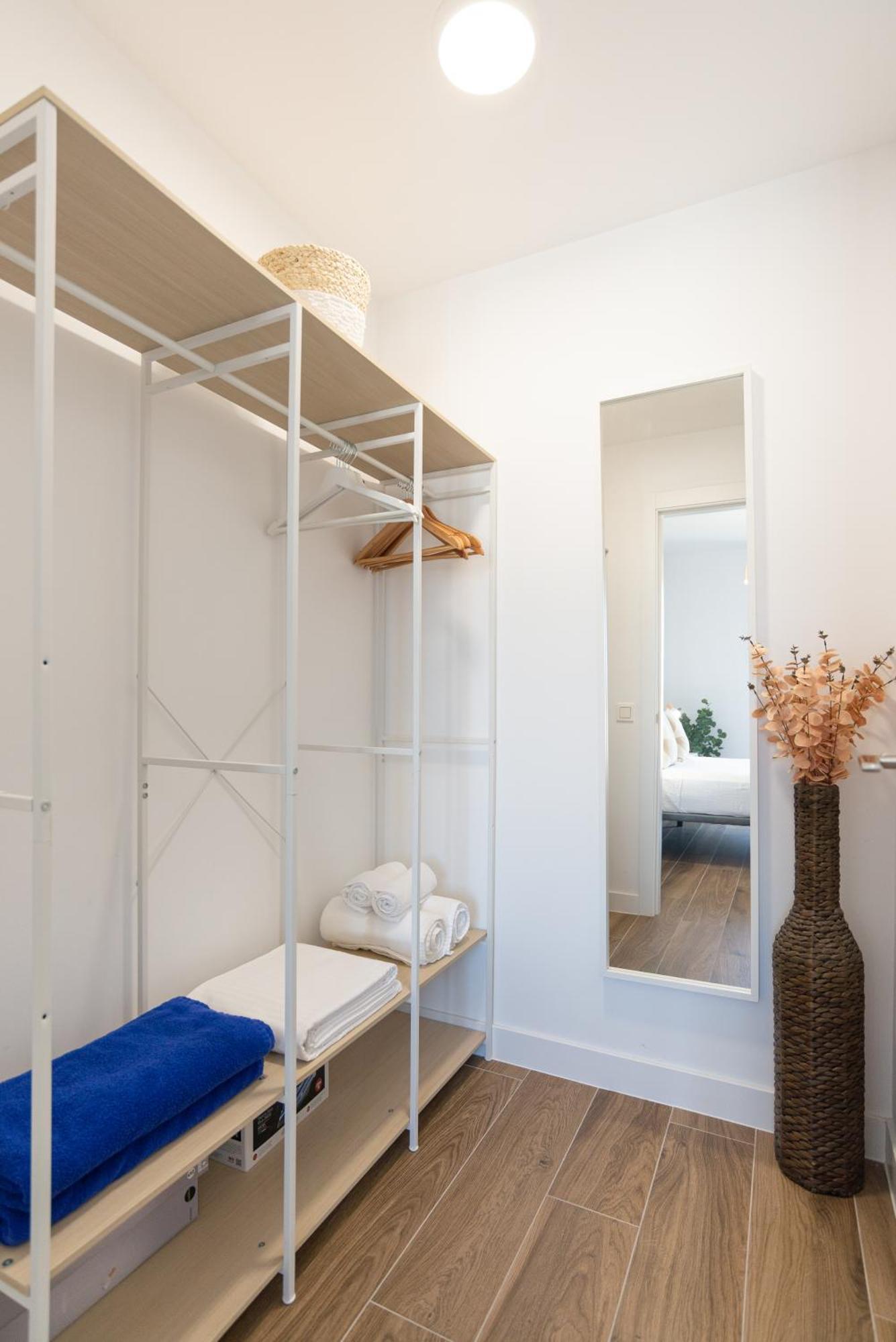 Skyline Iv Pool & Coworking By Ele Appartement *