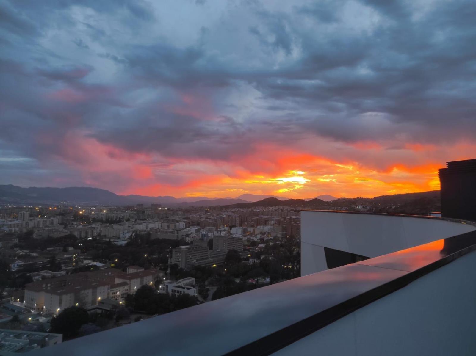 Leilighet Urbansky Con Terraza Málaga