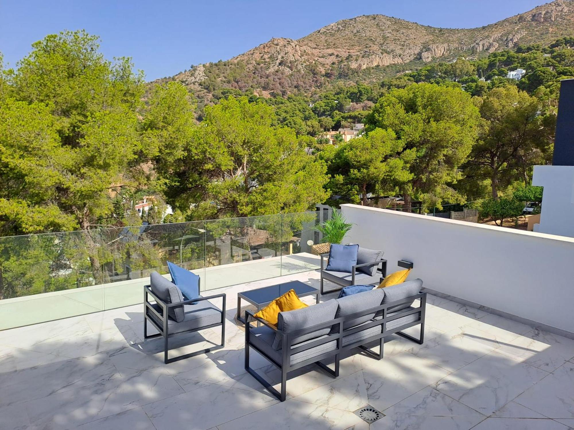 Pinares De San Anton - Sea, City, Mountain, Views Villa *