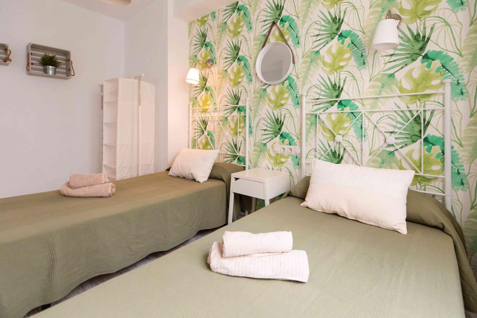 Atico Deluxe En El Centro By Lets Apartment