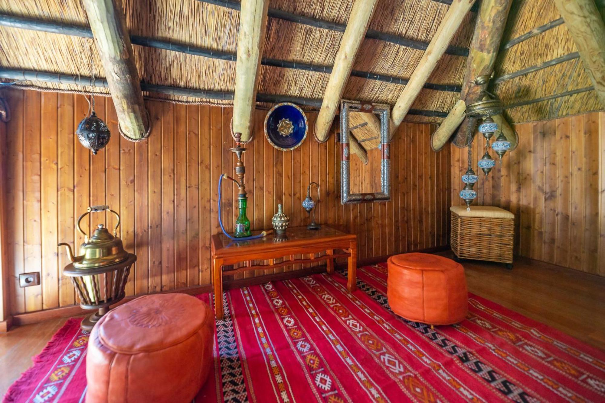 Indonesian Palace Luxurious Boutique Villa Málaga