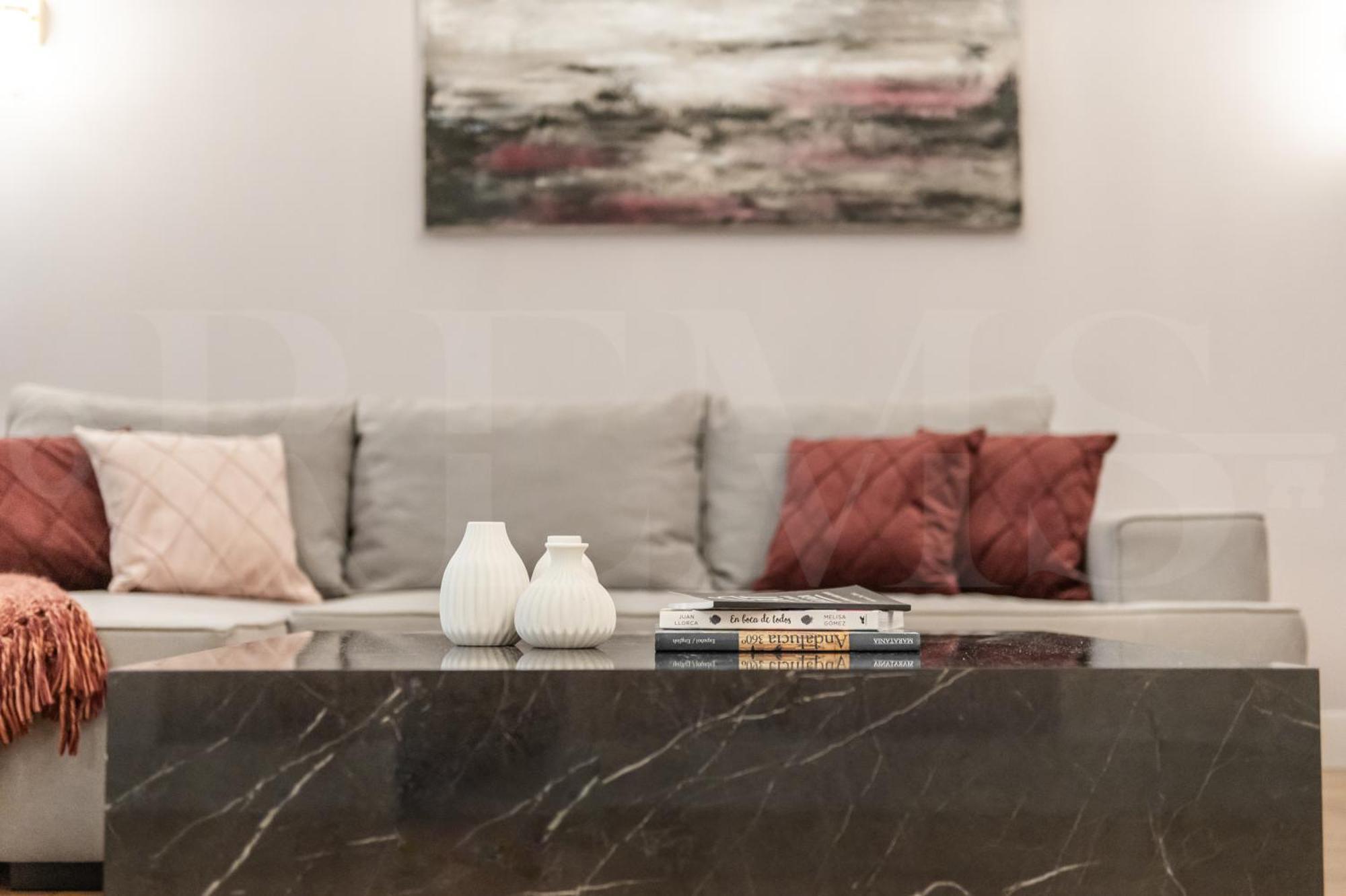 Apartment Sophisticated Modern Center By Rems *
