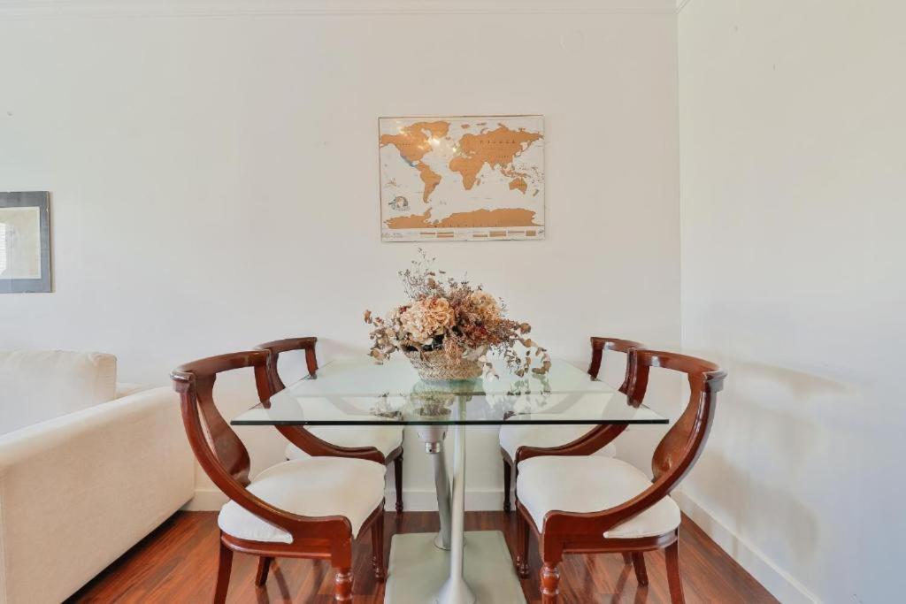 Big Apartment, Close To Train Station *