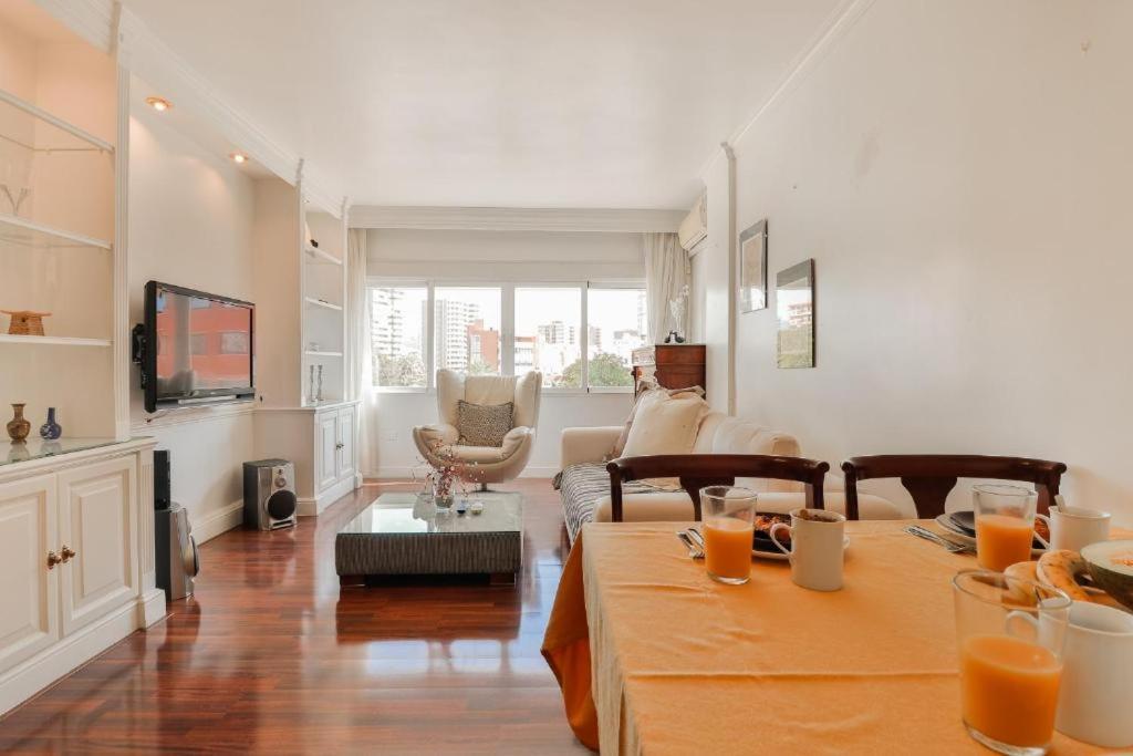 Big Apartment, Close To Train Station Málaga