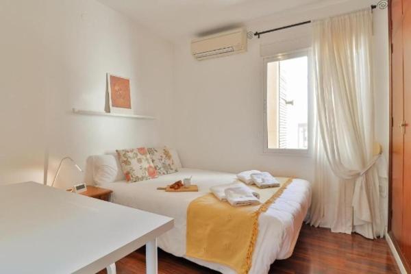 Big Apartment, Close To Train Station Apartamento *