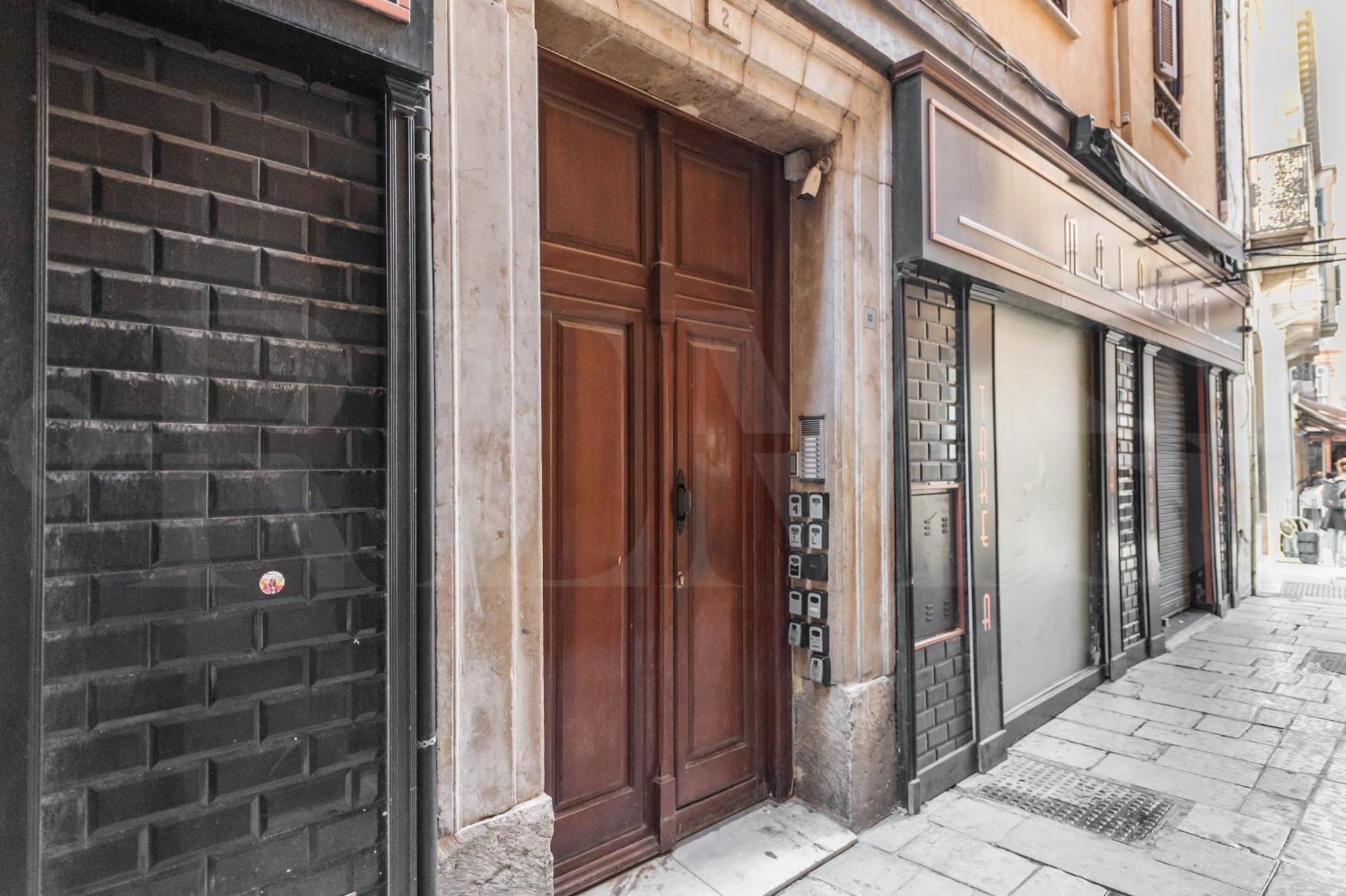 Glamorous Flat In The Heart Of By Rems Apartment