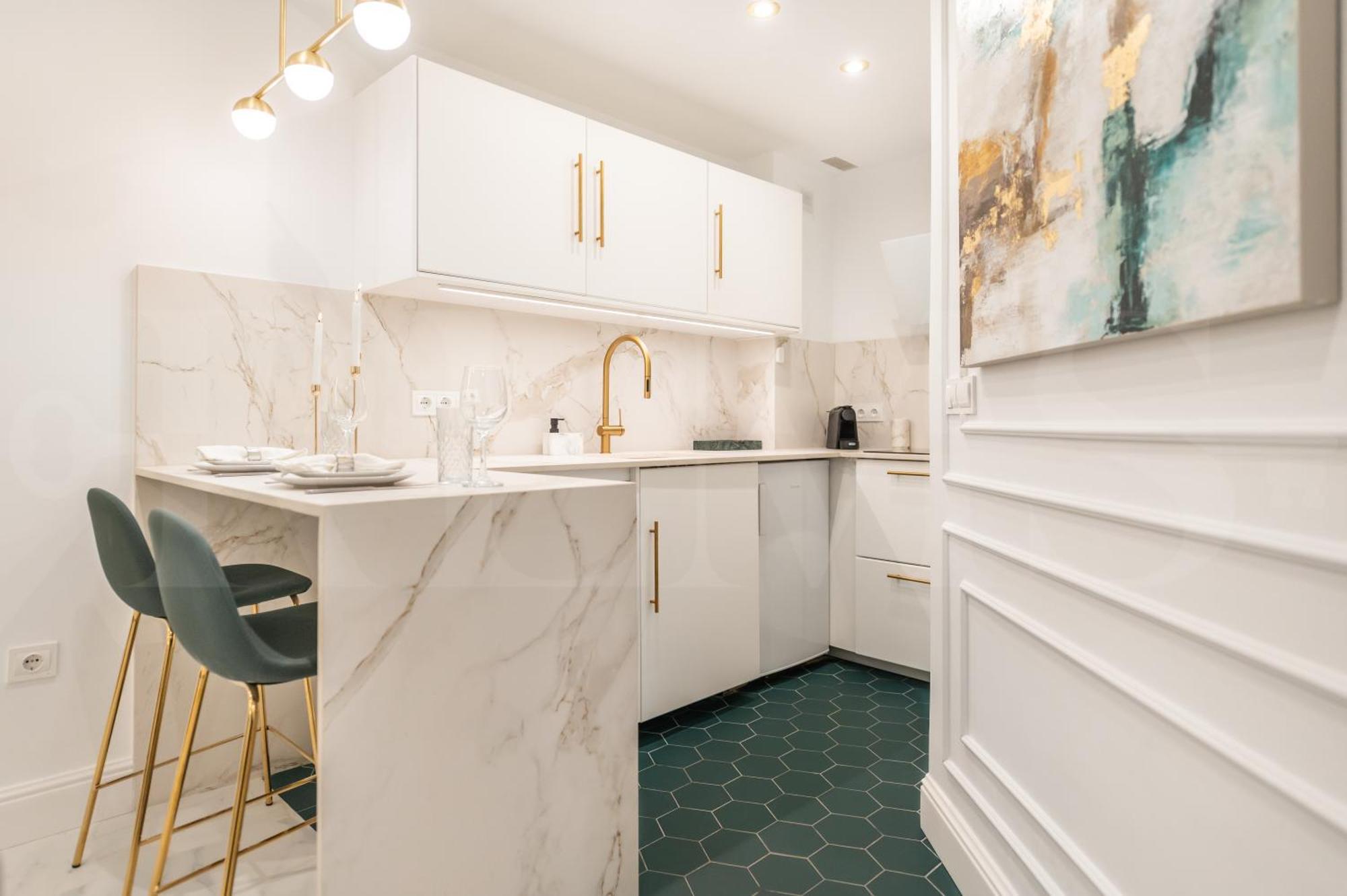Glamorous Flat In The Heart Of By Rems * Malaga