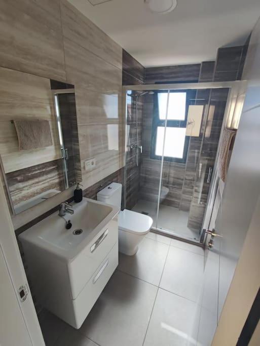 Apartamento Piso Completo-parking Gratuito