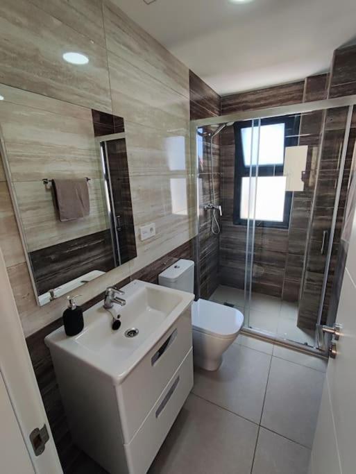 Piso Completo-parking Gratuito Apartamento Málaga