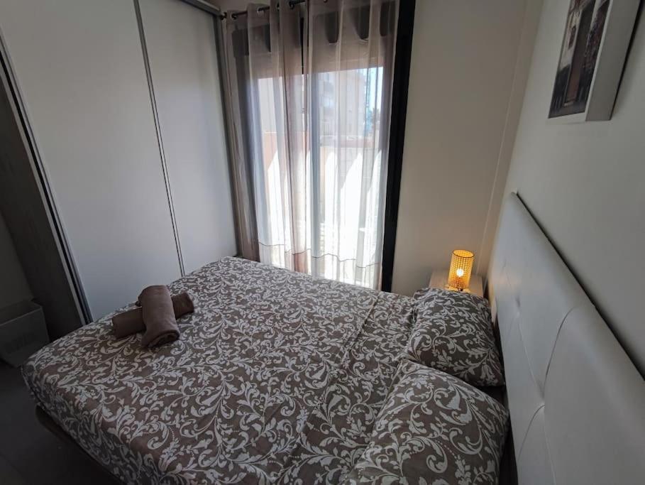 Piso Completo-parking Gratuito Apartamento