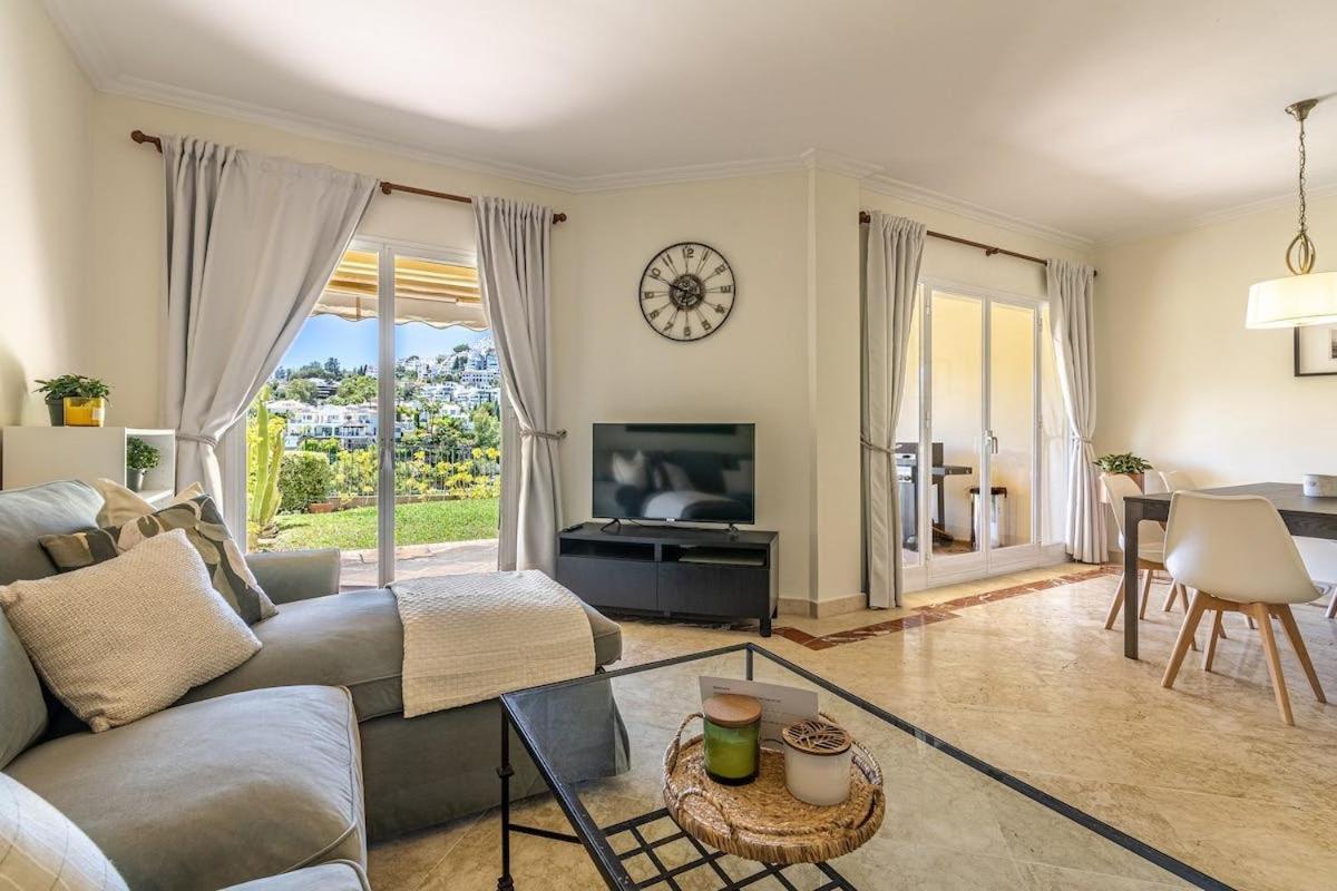 Spacious 3 Bed In La Quinta Golf- Marbella Apartamento