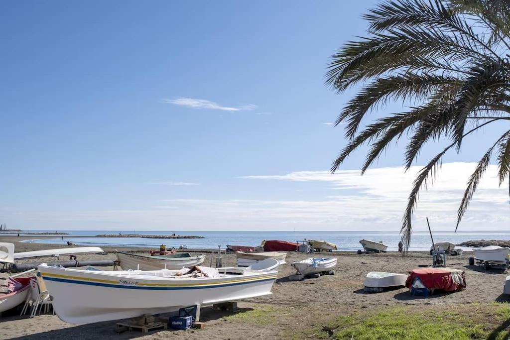 Beachfront Studio, El Palo - Tcm Appartement