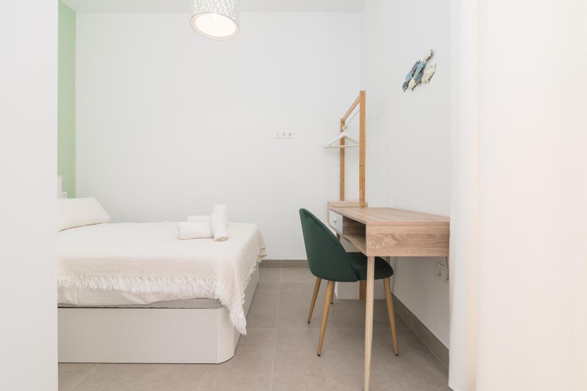 Homes Alice Valentin Apartment Malaga
