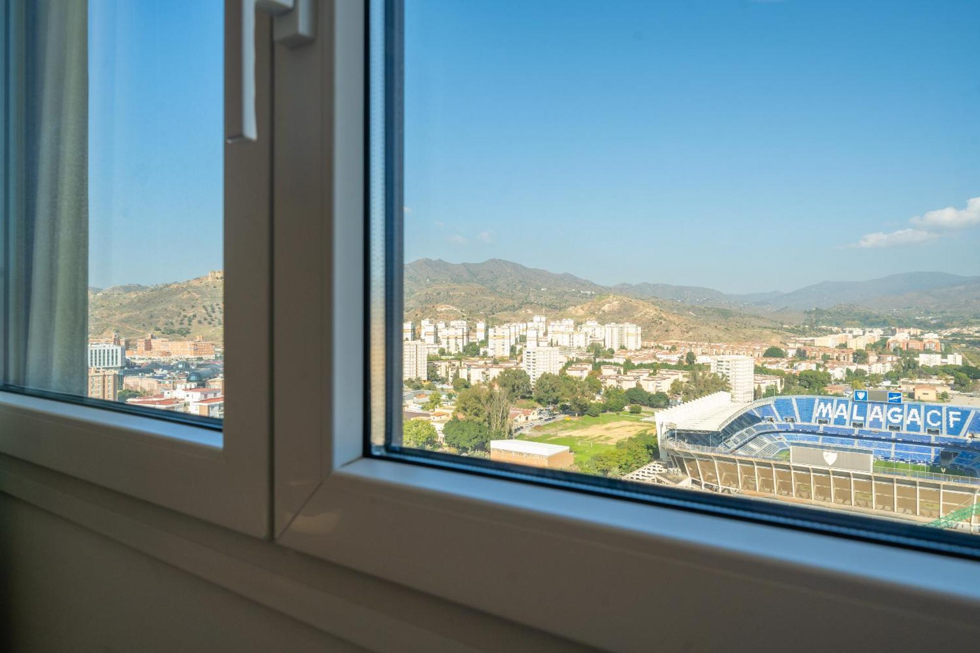 Xpce Urban 3 Skyline - Parking Free *