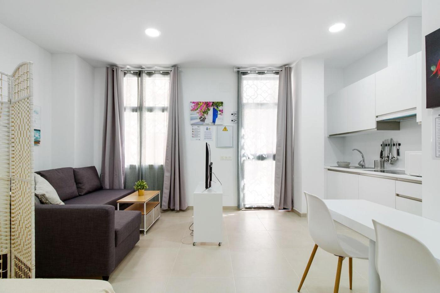 Estudio En Centro Noblejas * Malaga