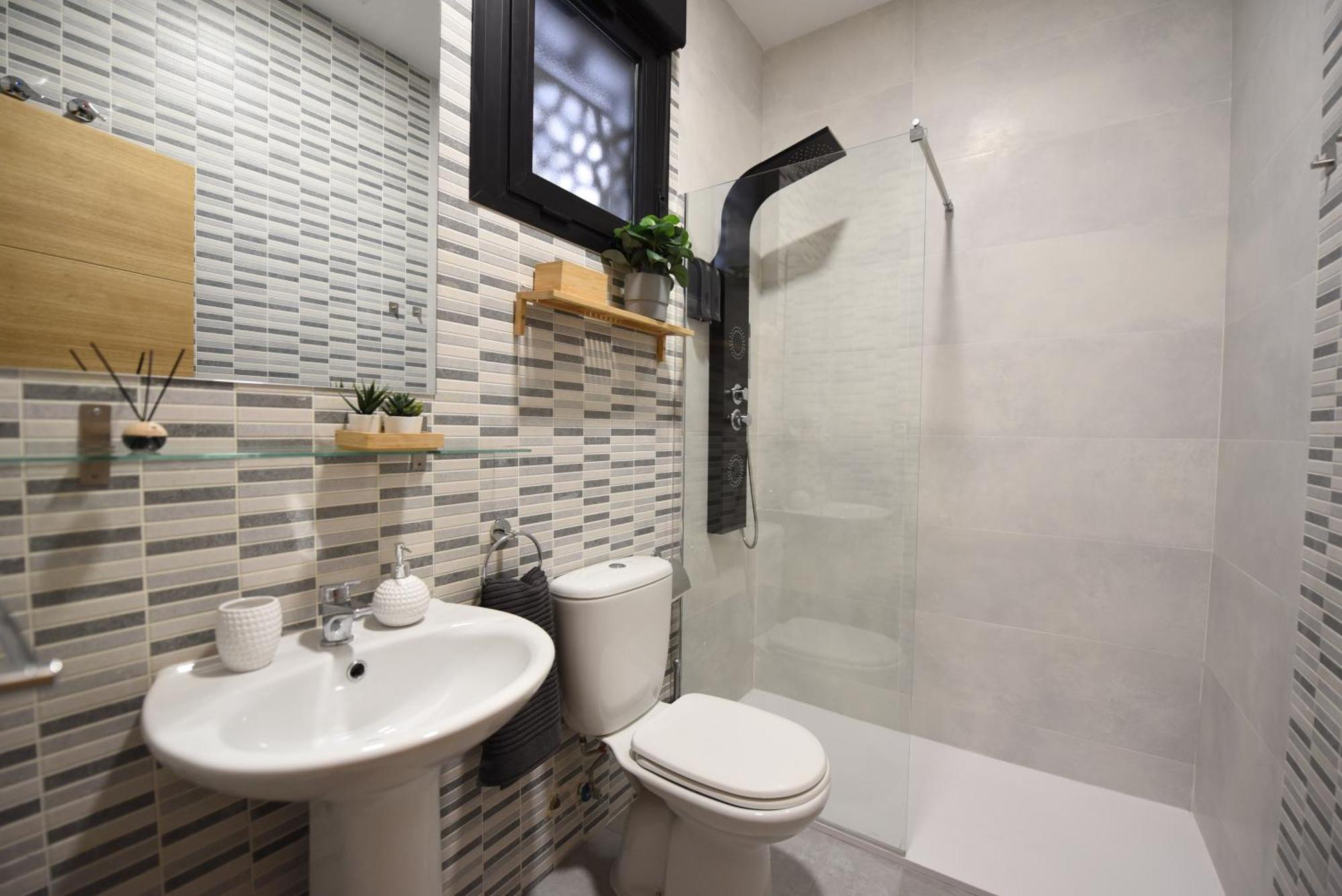 Appartement Deluxe W/ Swimming Pool - Center