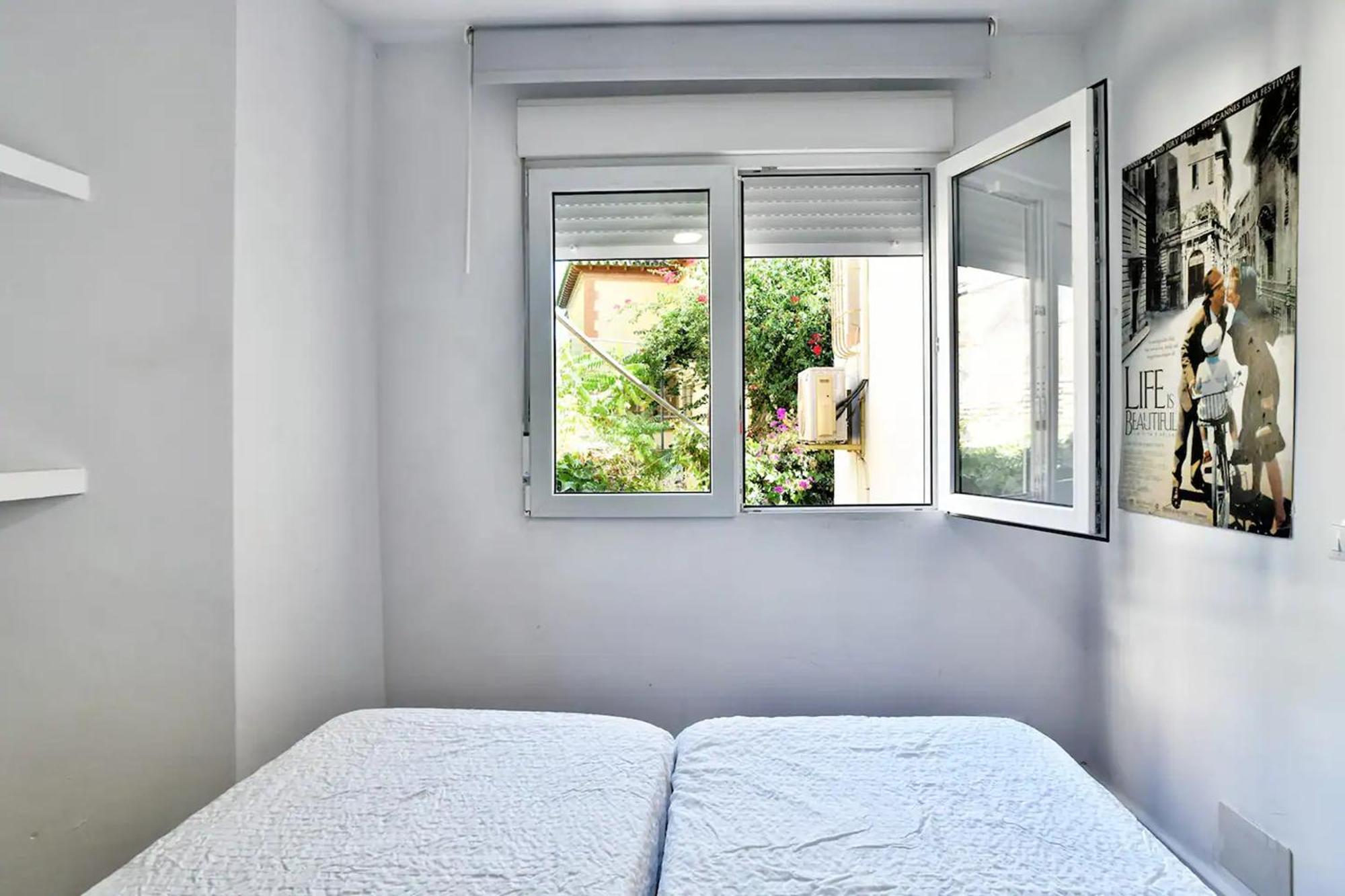 Apartamento Con Vistas Al Mar - - B *