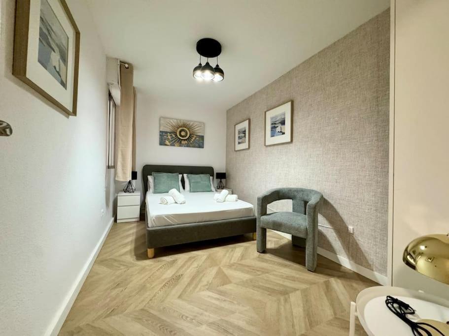 3bd Center Charming Flat Balcony & Parking Málaga