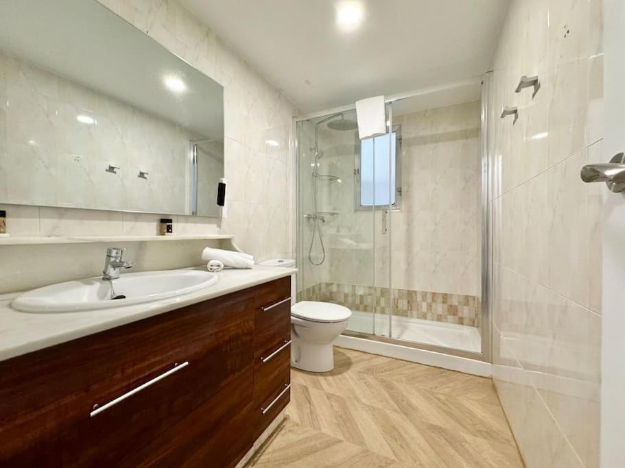 3bd Center Charming Flat Balcony & Parking Apartamento *